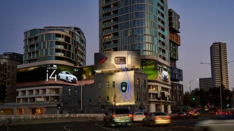 JCDecaux unveils new digital site ‘akin to London’s Piccadilly Circus’