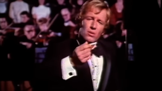 The ‘extraordinary story’ behind the Paul Hogan campaign that became a ‘sadly iconic brand’ in Australia