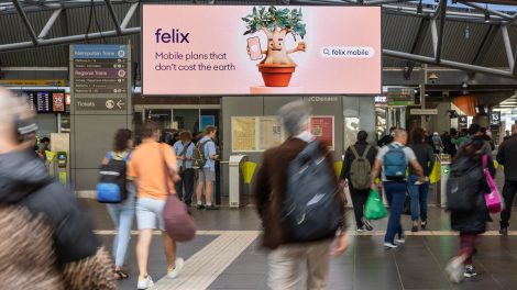 JCDecaux and Southern Cross Station sign exclusive advertising rights contract