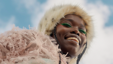 Leading Australian fashion magazine relaunches print edition