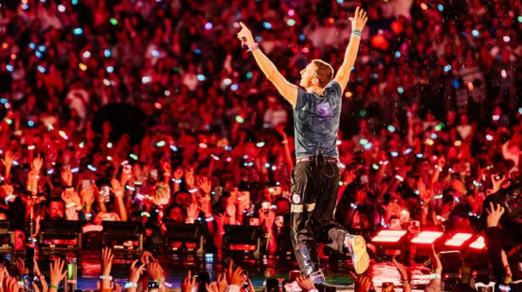 Aussie airlines point the finger at Coldplay and footy finals for high airfare prices