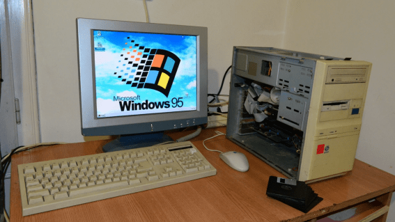 ALDI admits it’s still running Windows 95 during Senate hearings