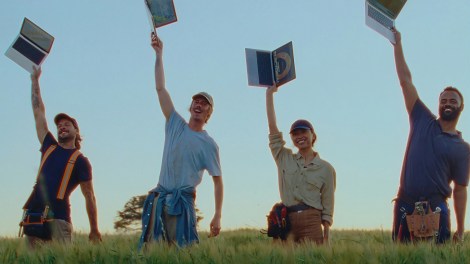 Squarespace launches ‘Click!, Click!, Click!’ campaign celebrating Aussie tradies