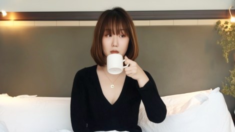 Freebies or endorsements? Influencer rebuked for not disclosing free coupons
