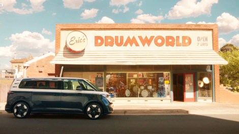Campaign Review: Auto brands go wheel-to-wheel