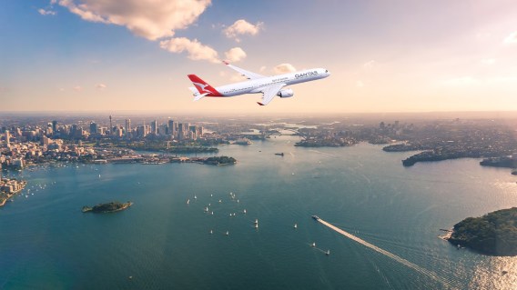 Qantas exes go head-to-head in ‘Sunrise’ pitch