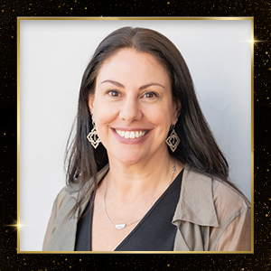 M_Awards_JurorTemplate_300x300_Elly_Bloom