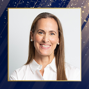 Travel Awards Juror headshot template 300x300_Johanna_Raeder